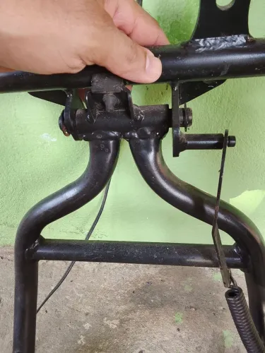 Tripé central xre 190