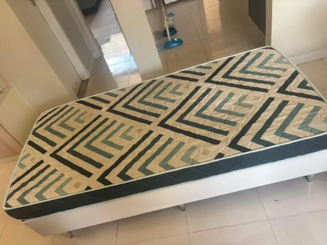 Cama de solteiro Ortobom 