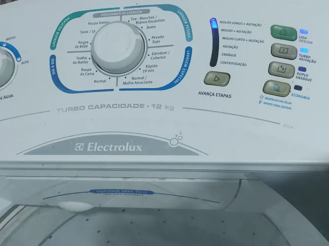 Máquina de lavar Eletrolux 