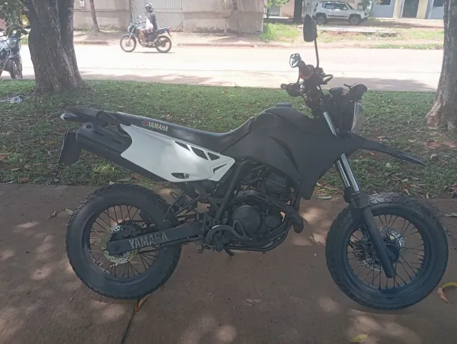 XTZ 250x/ótimo estado/preço abaixo tabela 