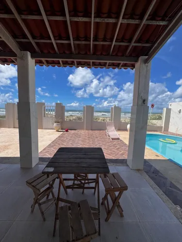 CASA DE PRAIA FRENTE MAR - Praia Abais