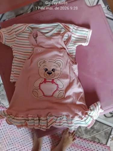 Roupas de bebê