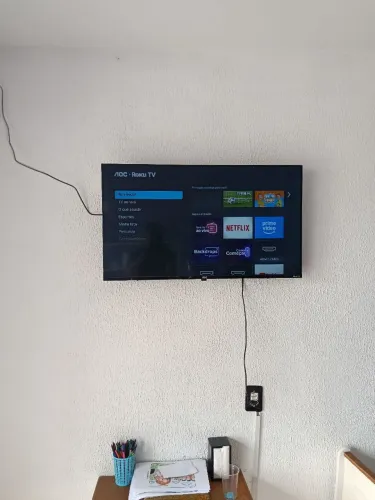 Vendo tv 40 Polegadas nova 1200