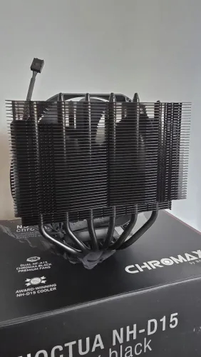 Noctua NH-D15 chromax.black - Completo na caixa