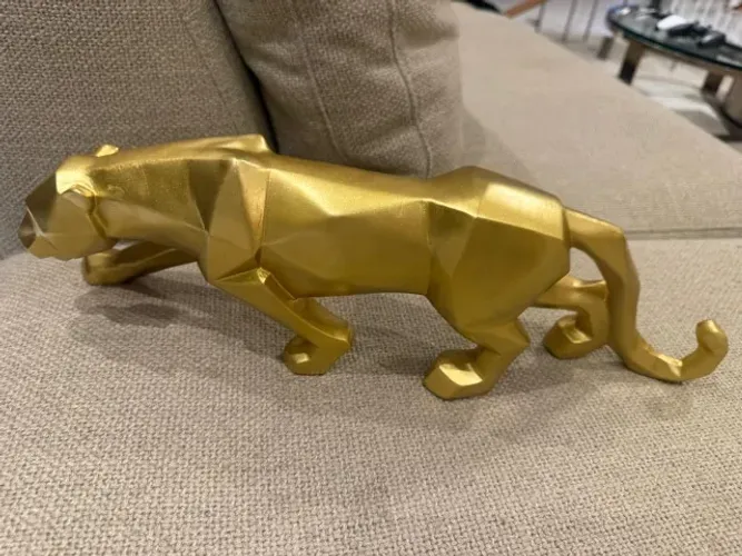 Escultura Pantera Geométrica Dourada - Decoração Moderna 33cm