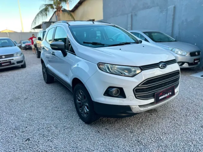 Ford Ecosport Freestyle 2.0 16V 4WD Flex 5P 2014