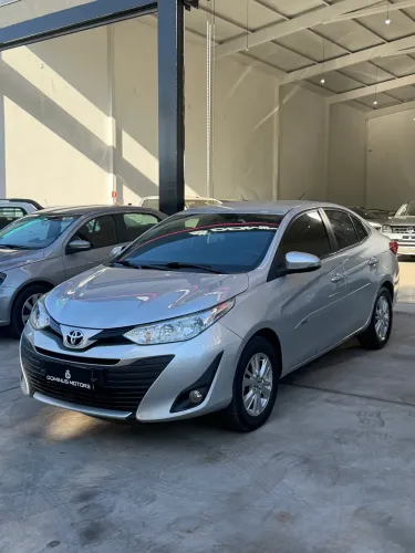 Toyota Yaris XL Sedan 1.5 Flex 16V 4P Aut. 2019