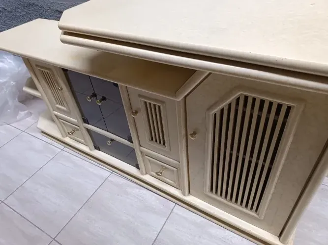 Rack de madeira, ótimo estado...lindo design
