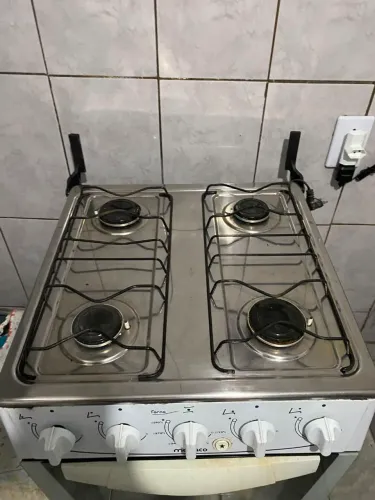 Fogão 4 bocas