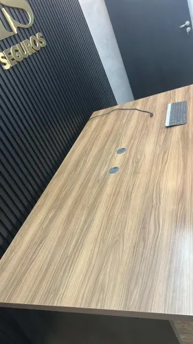 MESA PARA ESCRITÓRIO
