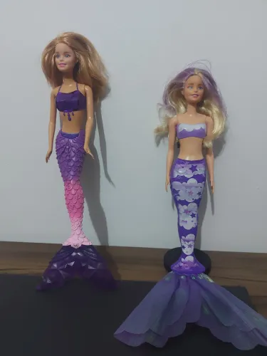 Barbie sereia 2 peças lote