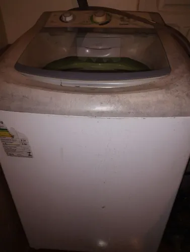 Maquina de lavar com defeito