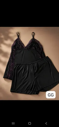 Vendo pijamas femininos