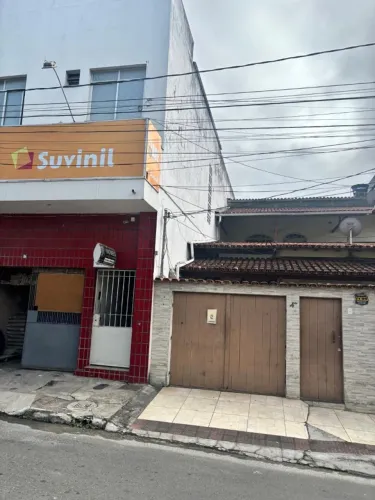 ALUGAM-SE DUAS CASAS NO (mesmo imovel) NAIRRO HÉLIO FERRAZ
