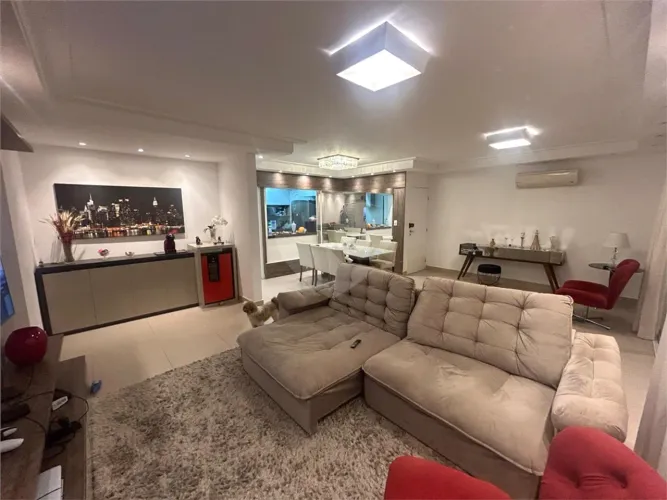 Oportunidade Imperdível! Apartamento à Venda no 5° Andar