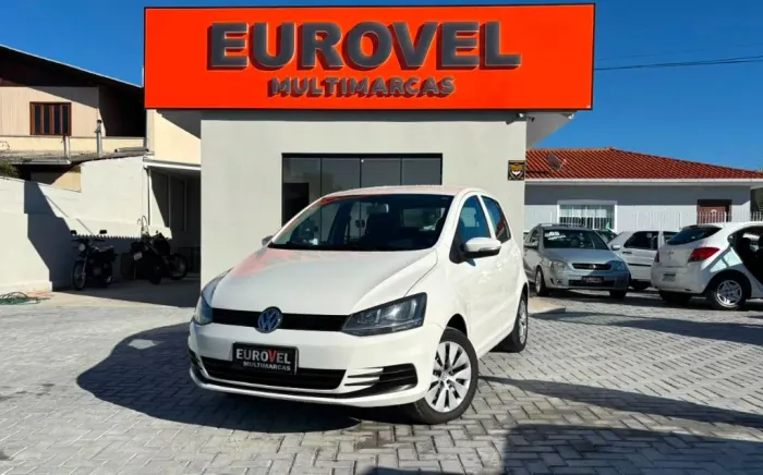 Volkswagen Fox 1.0 MI Total Flex 8V 5P 2015