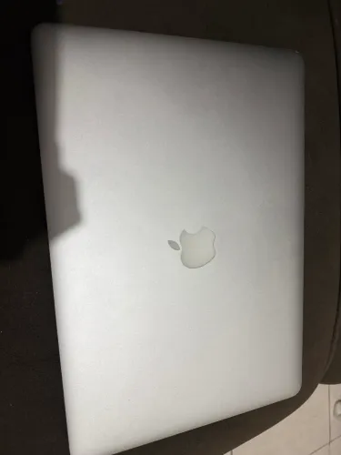 Mecbook 15 pro 