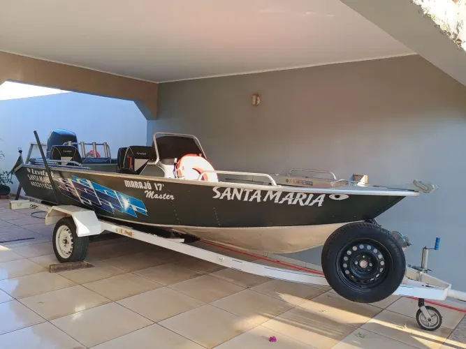Lancha Levefort Marajó Master 17 - Motor Yamaha 90 HP - 4 Tempos