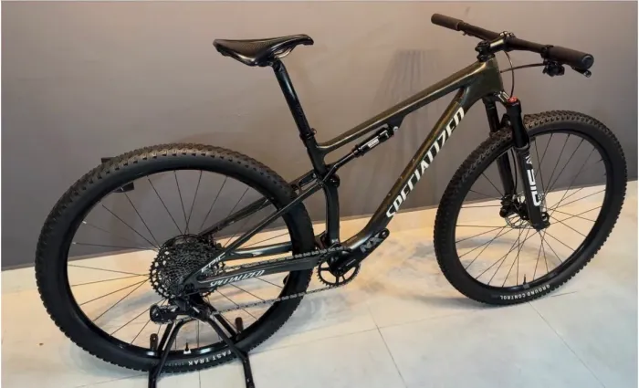 Specialized Epic Expert Carbono 2023 M