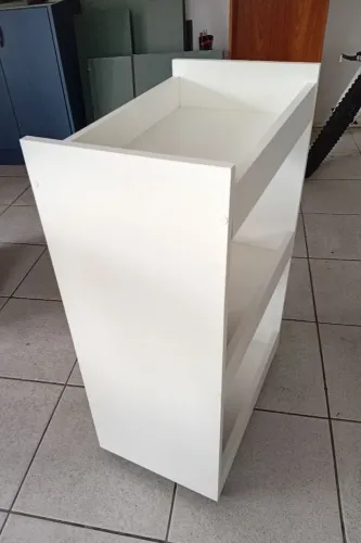 Carrinho auxiliar com rodinhas em Mdf com nova Medidas 80x50x30