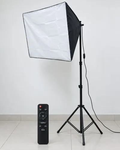 Softbox LED com Tripé e Controle - Ajuste de Intensidade e Temperatura