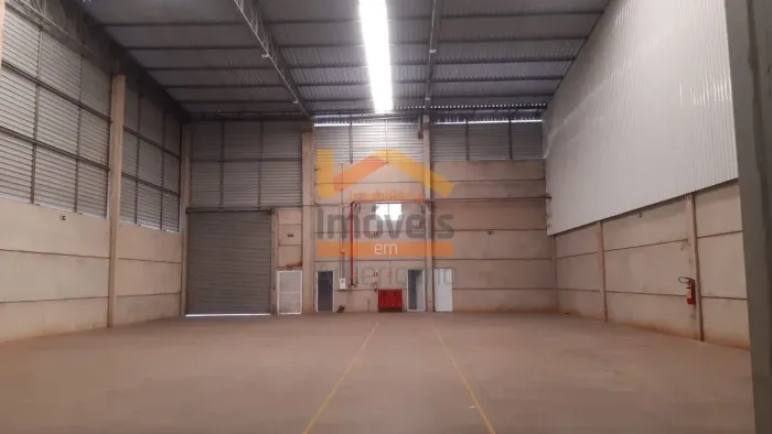Salão Industrial em Condomínio para Locação em Americana-SP - Jardim Thelja: 4 Salas, 4 Ba