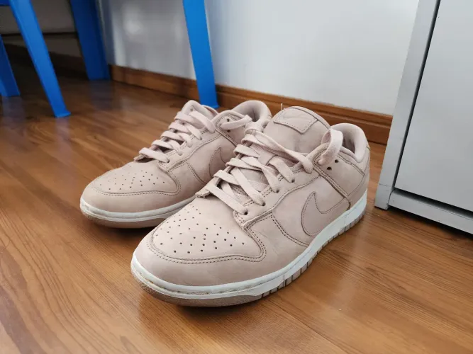 Nike Women's Dunk low Rosa 39