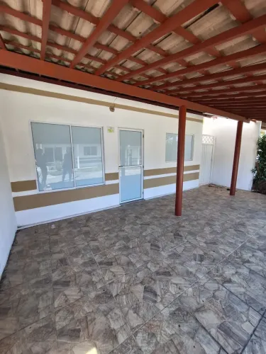 Alugo Casa no Condomínio Grand Jardim das Palmeiras próx. ao Supermercado são domingos