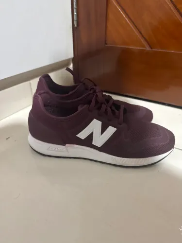 Tênis new balance 247S