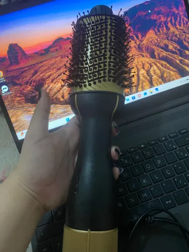 Vende-se escova secadora da Philco