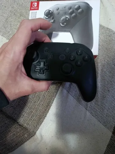 Pro controle Nintendo switch com caixa não aceito ofertas