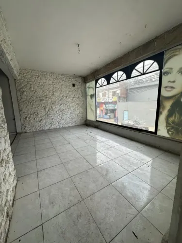 Ponto Comercial para Venda em Franco da Rocha, Companhia Fazenda Belém, 2 dormitórios, 1 b