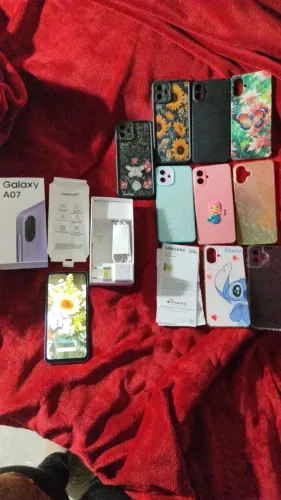 Vendo dois telefones cada um seu preço, entrego em mãos se for juiz de fora!