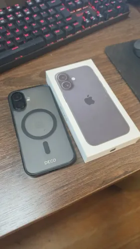 Iphone 16 128GB - Usado - Com Caixa, NF Eletrônica