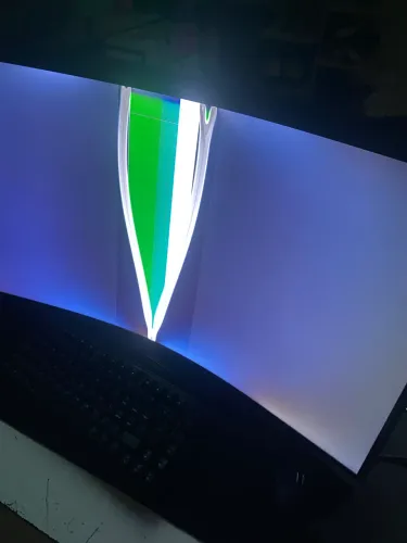 Monitor com defeito no display (monitor g5 oddsey 32 polegadas curvo 144hz)