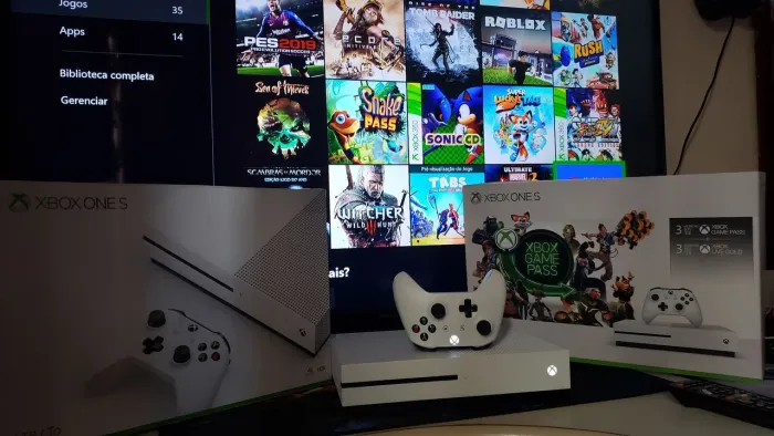 Xbox one s com jogos Parcelo no cartão. Pego seu console no negócio
