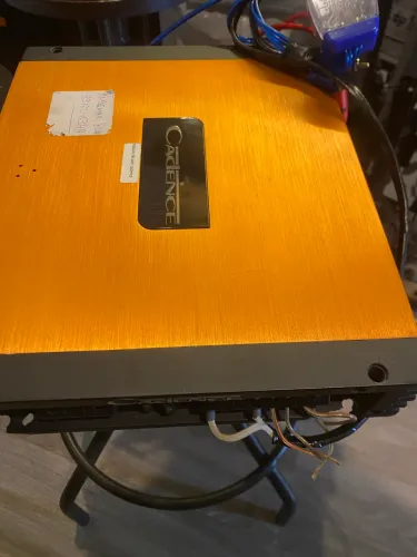 Potência e Caixa Sub importado 400W