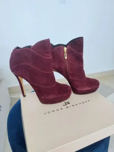 Ankle boot Jorge Bischoff n 37 marsala camurça em perfeito estado