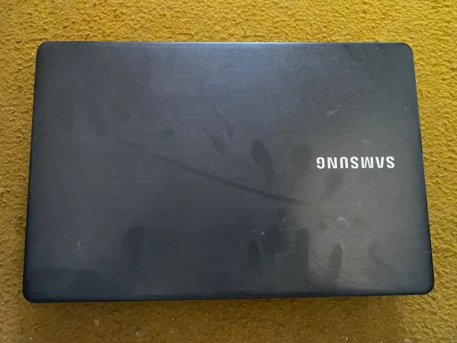Notebooks Win & Samsung