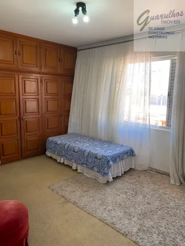 Casa Espetacular na Vila Progresso 450 m² de Área Construída 20 Vagas de Garagem