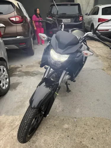 Vendo Honda cg Fan 160 troco também