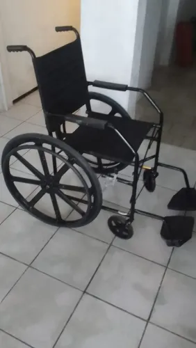 Cadeira e Cama