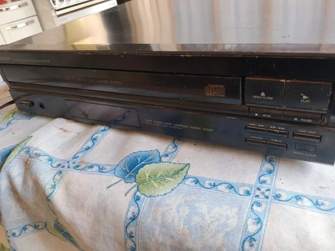 Carrocel TOCA CD DENON