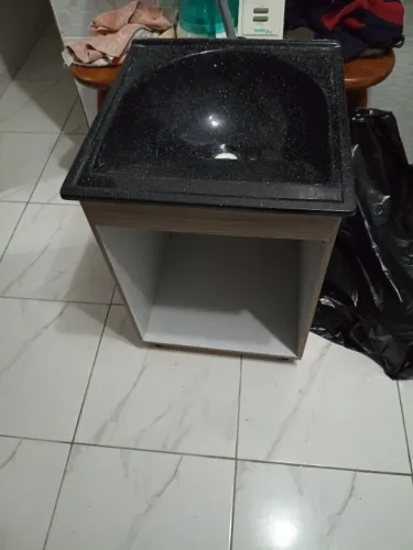 Armário para lavanderia