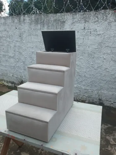 Escadinha para Pets com baú