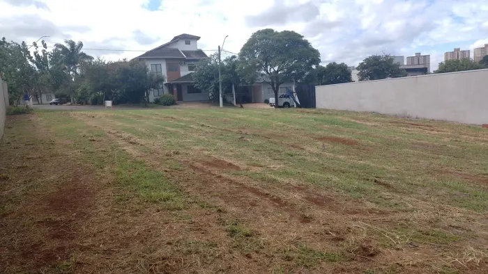 Vende -Se terreno em Paulínia São Paulo condomínio Alto da Boa vista