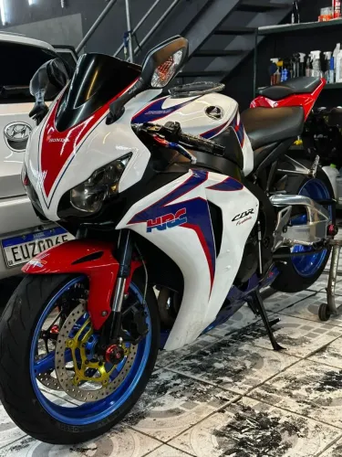 CBR Fireblade 2008
