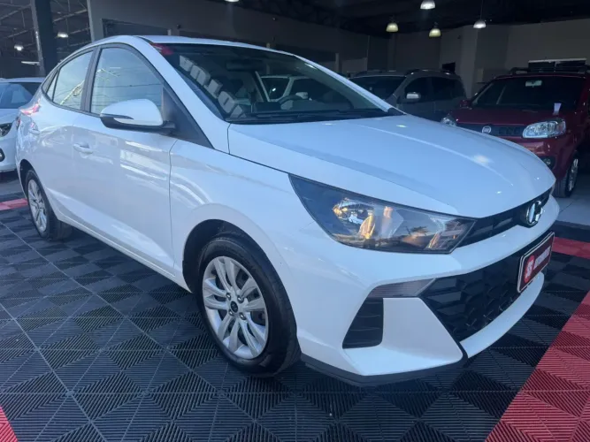 Hyundai HB20S Comfort Plus 1.0 Flex 12V Mec. 2025