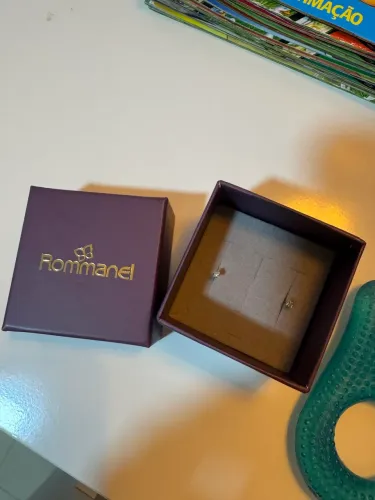 Brinco bebê rommanel
