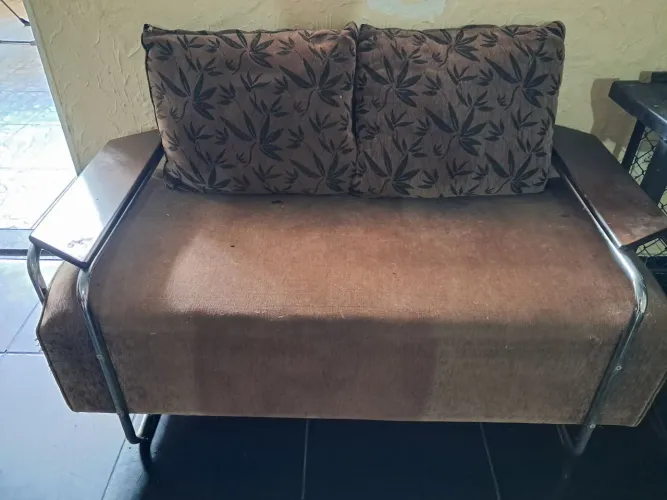 Vendo sofá de 2 e 3 lugares